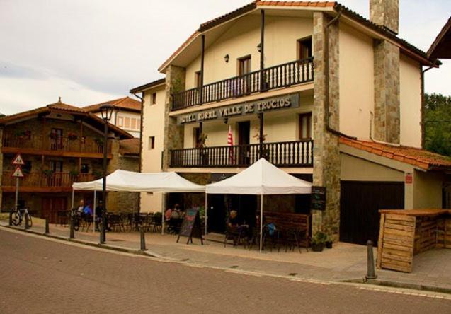 Hotel Valle De Turtzioz Экстерьер фото